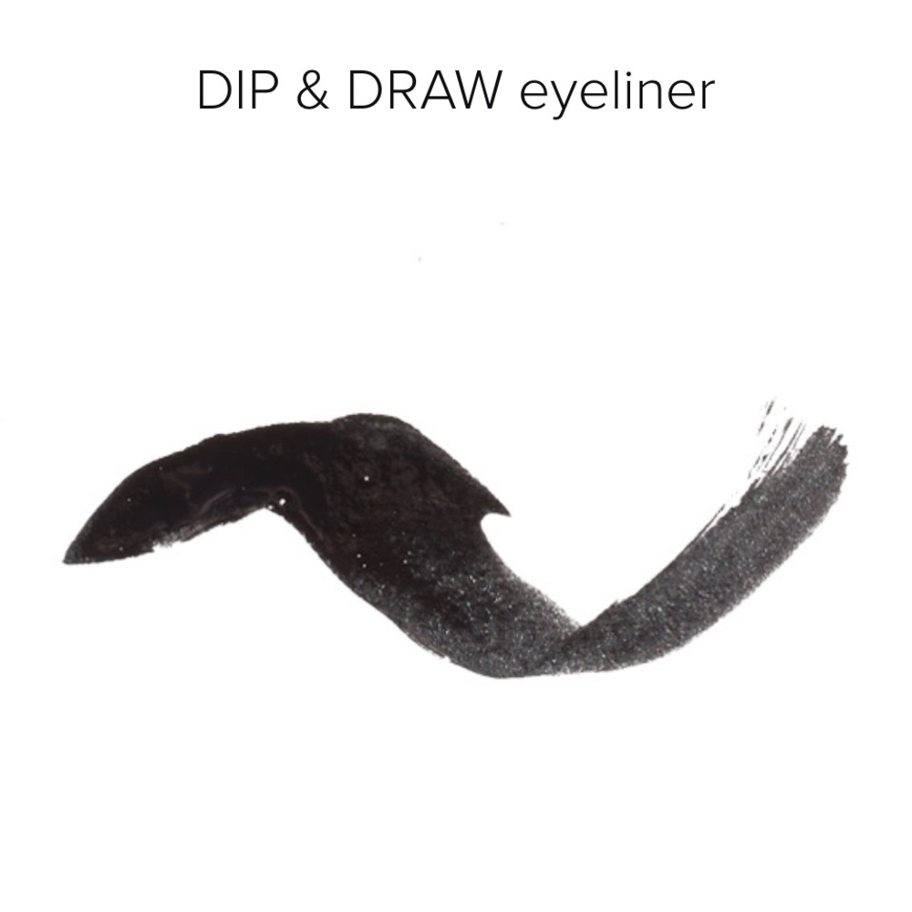 Tip and draw eyeliner